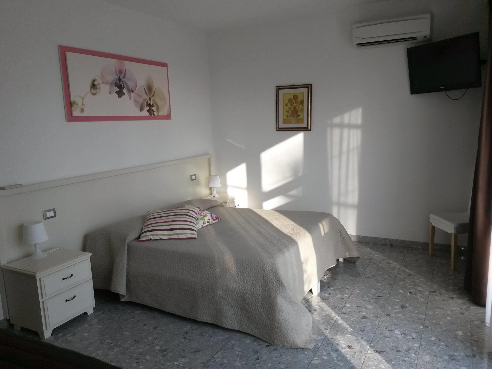 Agriturismo Camparella Pastrengo Kültér fotó